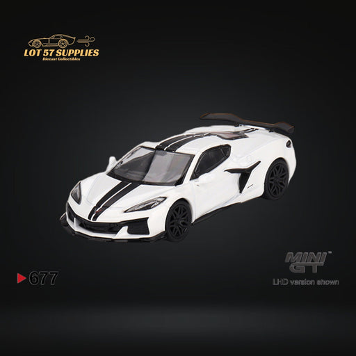 Mini-GT Chevrolet Corvette Z06 2023 Arctic White #677 1:64 MGT00677 - for just $18.99! 
