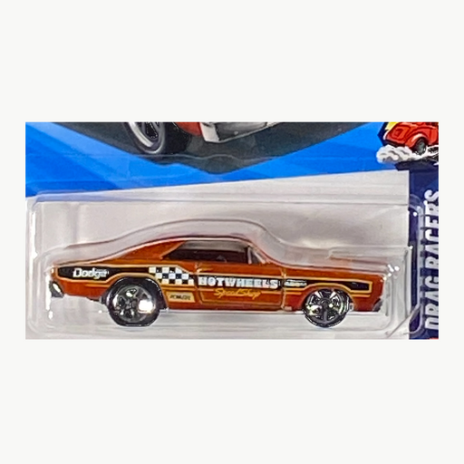 Hot Wheels '68 Dodge Dart | Drag Racers Series 5/10 - for just $2.49! 