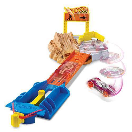 Hot Wheels Construction Mayhem playset - for just $14.67! 