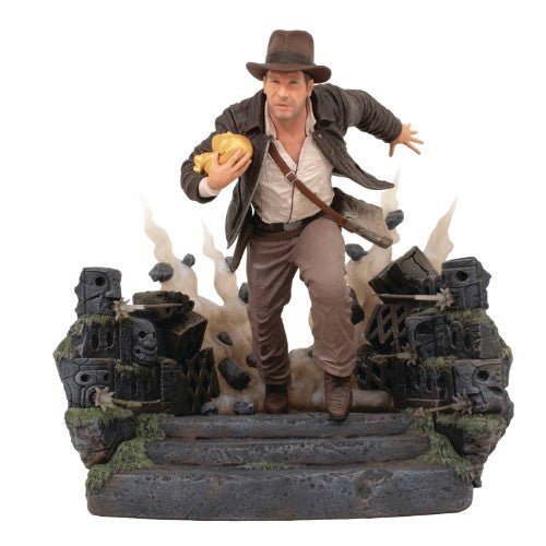 Indiana Jones Raiders Of The Lost Ark Deluxe  Gallery Temple Escape W/Idol PVC Statue - Just $82.84! Shop now at Retro Gaming of Denver