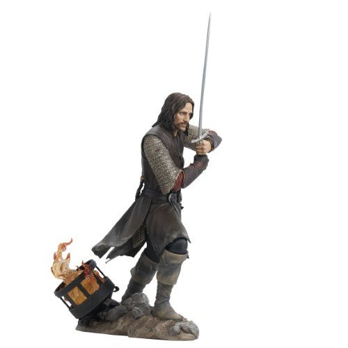 Lord of the Rings Gallery Aragorn PVC Diorama - Just $47.99! Shop now at Retro Gaming of Denver