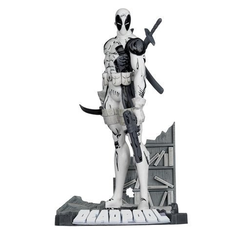 Marvel Deadpool The New Mutants #98 Line Art 1:10 Scale Posed Figure with Scene - Gold Label Exclusive - for just $35.99! 