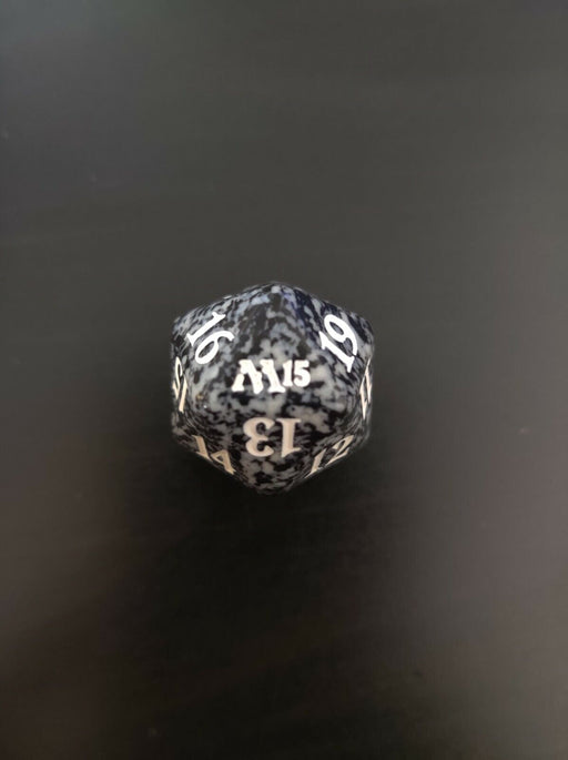 Magic Core Set 2015 Spindown MTG Dice / Die - for just $1.99! 