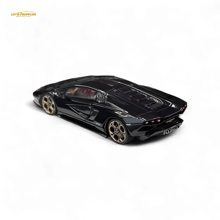 Fuelme Model NEO COUNTACH LPI 800-4 NERO MAIA BLACK 1:64 Resin - for just $109.99! 