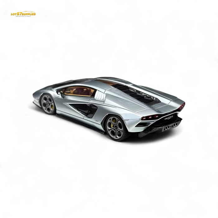 Fuelme Model Lamborghini Countach LPI 800-4 Azzuro Thetys 1:64 - for just $109.99! 