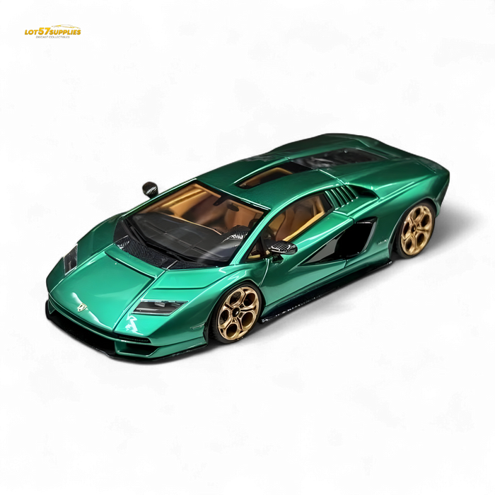 Fuelme Model Lamborghini Countach LPI 800-4 Verde Arbete 1:64 - for just $109.99! 