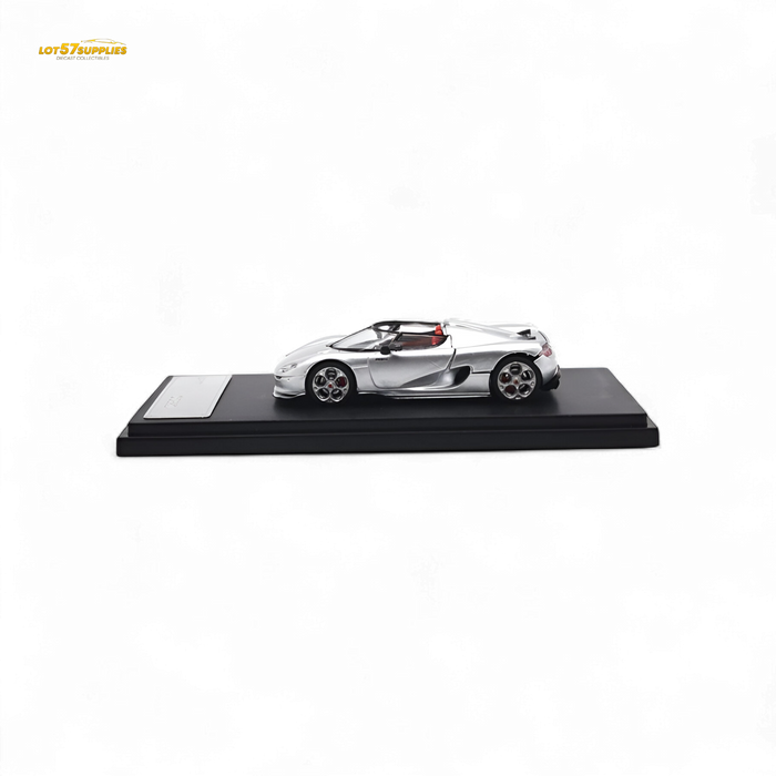 Rhino Model RM CC850 With Magnetic Engine Cover - Silver 1:64 - for just $39.99! 