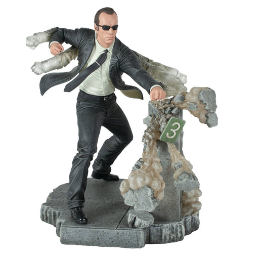 The Matrix Gallery Agent Smith PVC 10-Inch Diorama - Just $47.99! Shop now at Retro Gaming of Denver